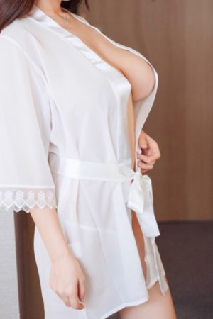 新晋女员工_BD电影免费在线