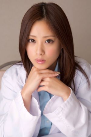 迷人的小保姆_1080高清完整版