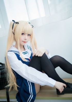 《被丈夫的下属推来推去的妻子》_1080P高清在线