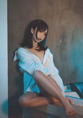 快穿主受双性大胸生子h_BD韩语电影完整版在线观看